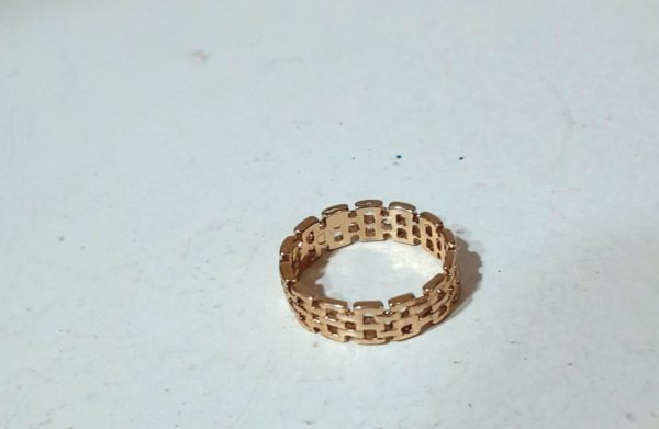 Anillo dorado